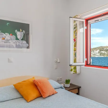 Apartment Apollon House On The Sea Agios Ioannis Diakoftis